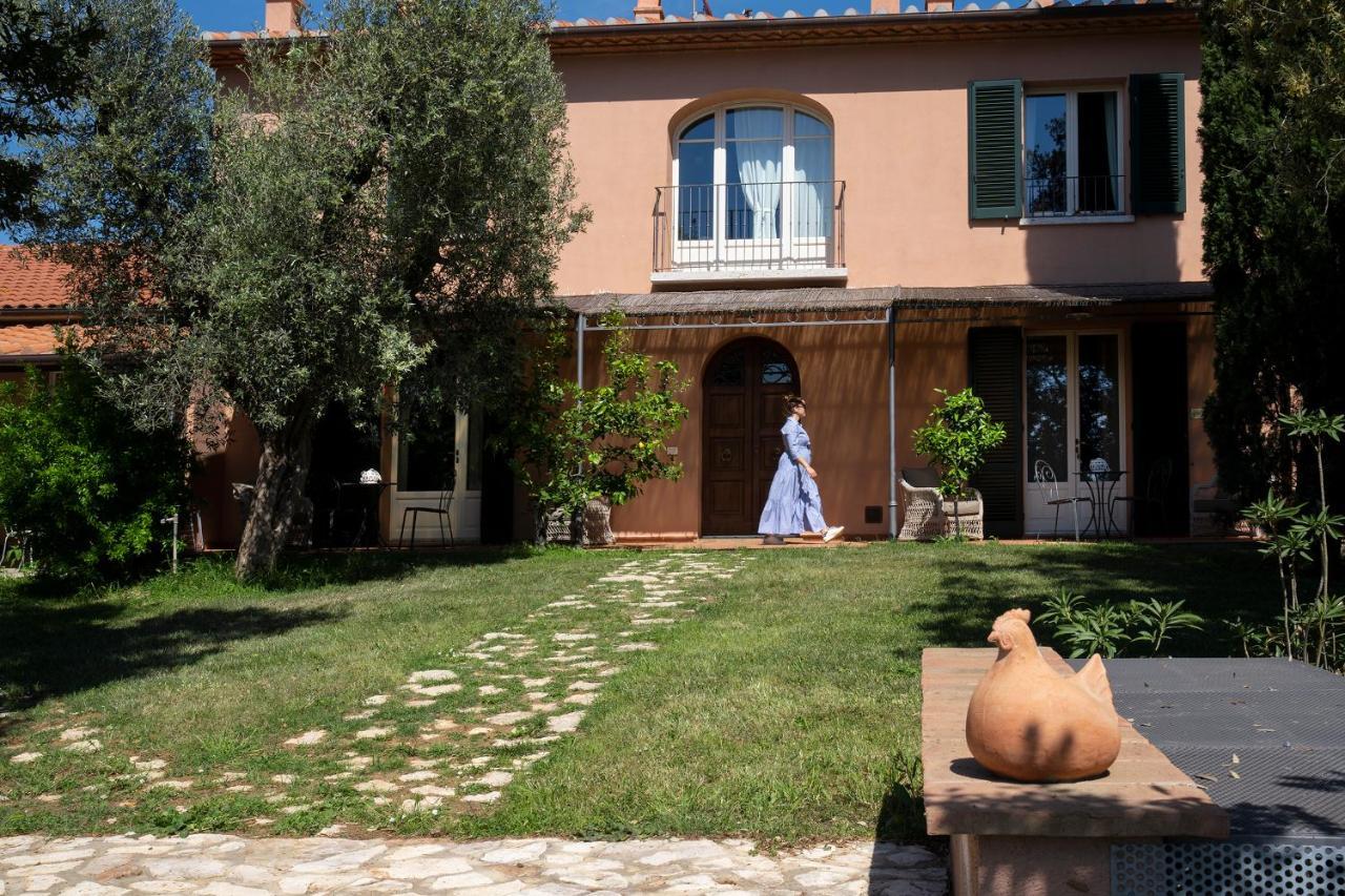 Agriturismo Tra Gli Ulivi, Chiappini Winery โบลเกริ ภายนอก รูปภาพ