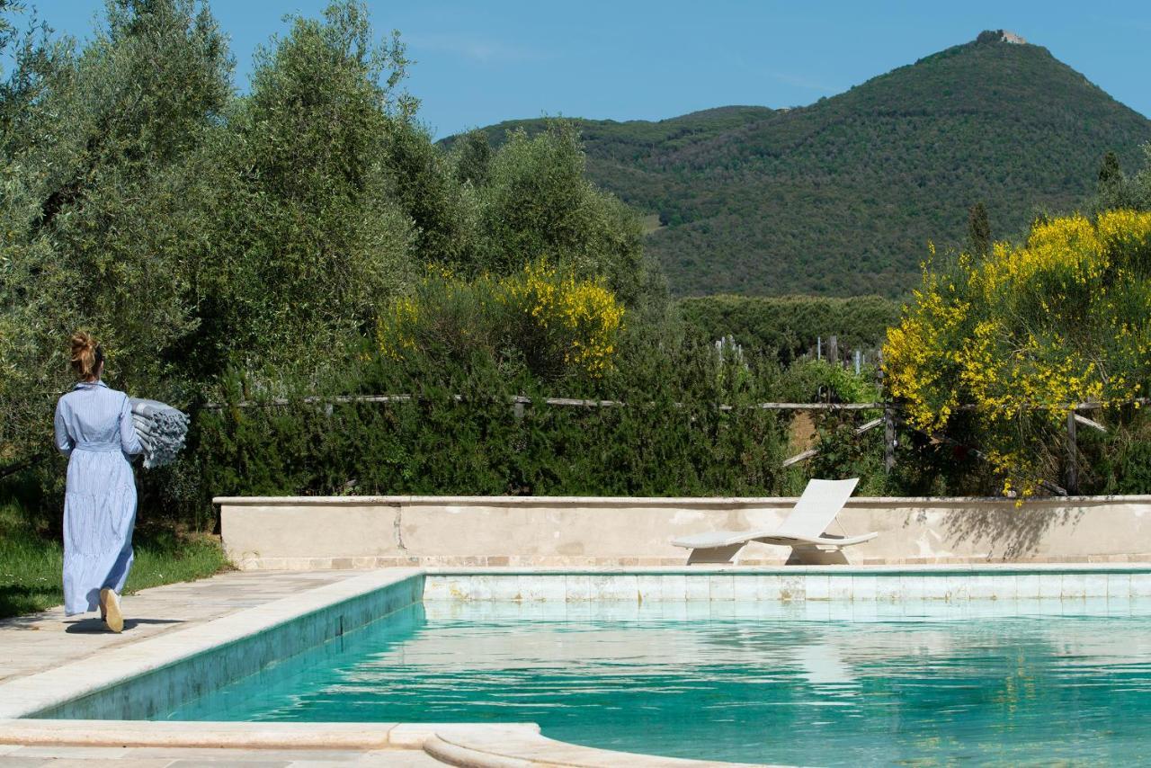 Agriturismo Tra Gli Ulivi, Chiappini Winery โบลเกริ ภายนอก รูปภาพ