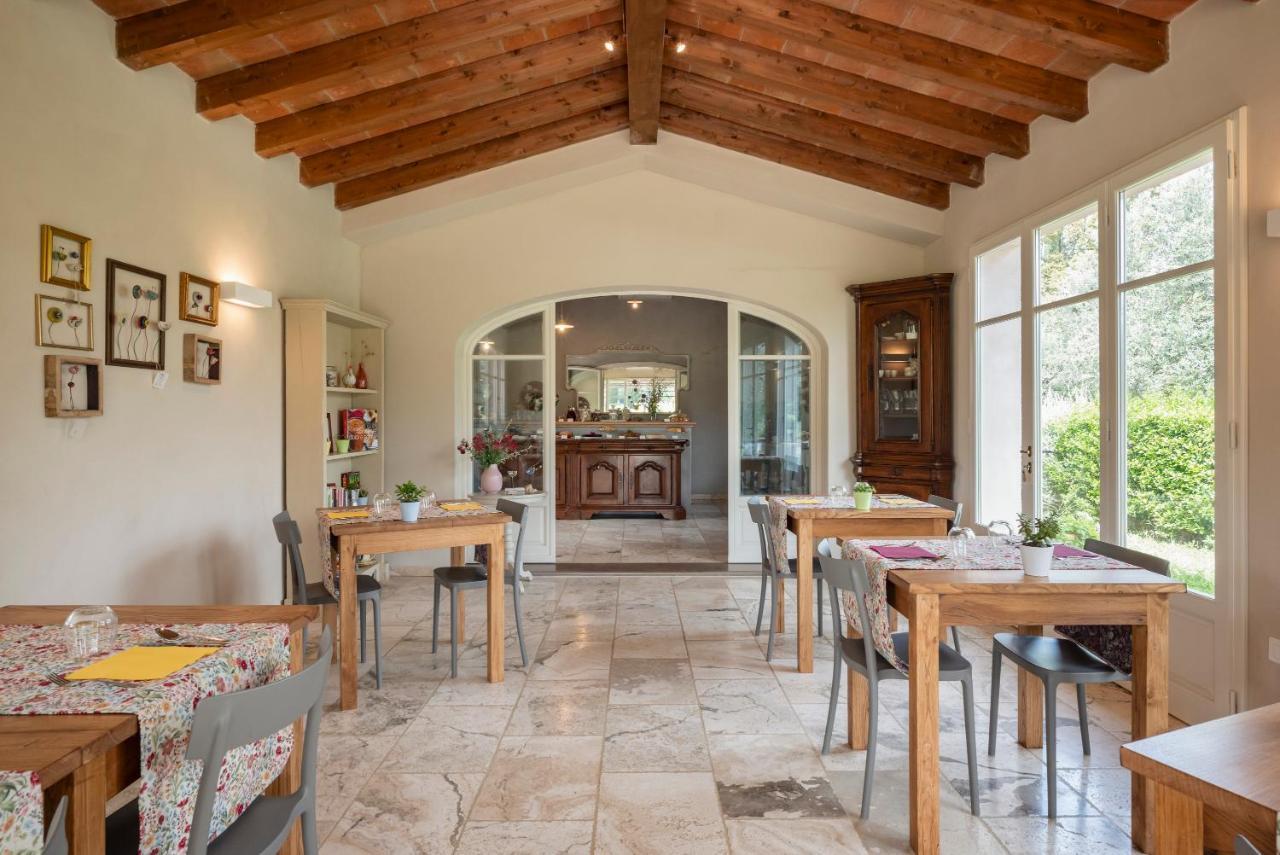 Agriturismo Tra Gli Ulivi, Chiappini Winery โบลเกริ ภายนอก รูปภาพ