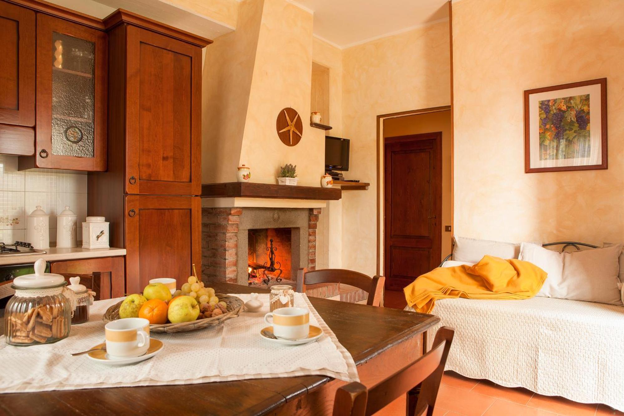 Agriturismo Tra Gli Ulivi, Chiappini Winery โบลเกริ ภายนอก รูปภาพ