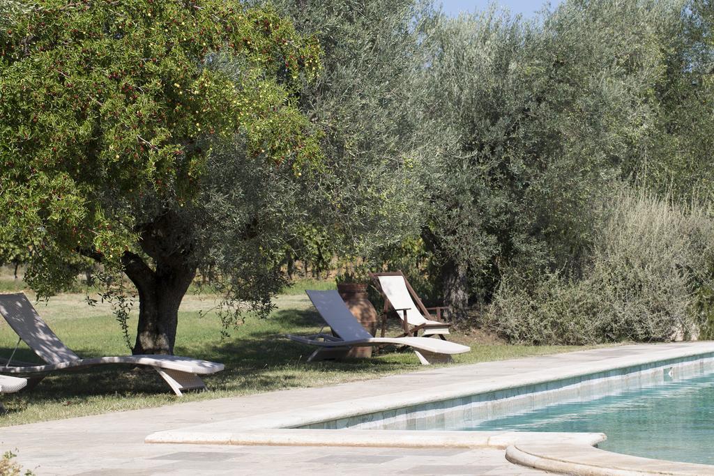 Agriturismo Tra Gli Ulivi, Chiappini Winery โบลเกริ ภายนอก รูปภาพ